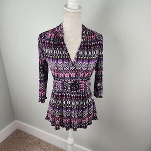 New Directions Women’s Splice Neck Tie Back Aztec Top Size M